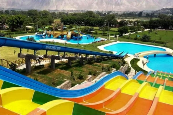 Club campestre en Huachipa con piscina